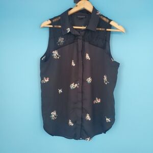 Metaphor  Sleeveless Blouse Size Large Floral Black Lace